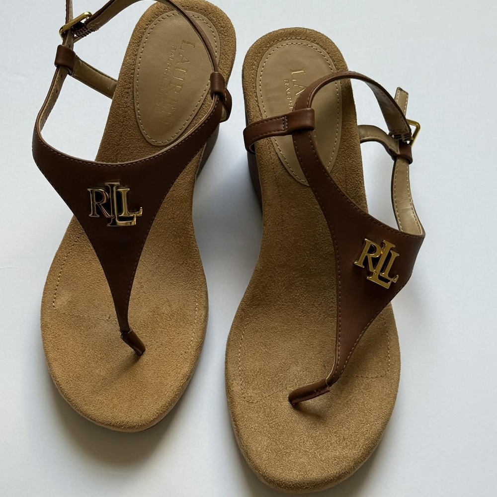Lauren Ralph Lauren Tan Sandals with Gold Accents Size US 7 , UK 5 , EUR 38 - Picture 3 of 9